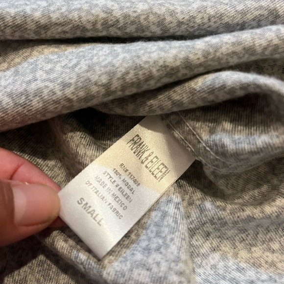 Frank & Eileen Blouse - Picture 6 of 8